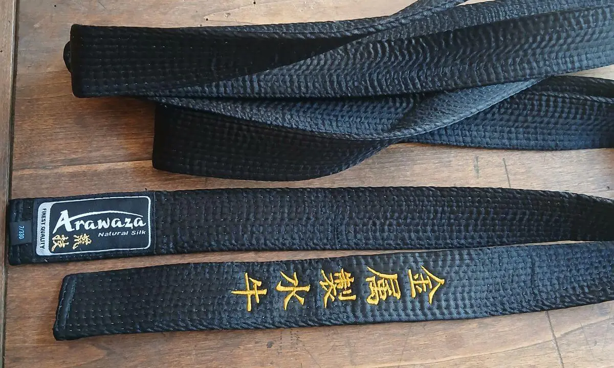 Kundenmeinungen Karate-Gi 8 Bild #1 von Marie A.