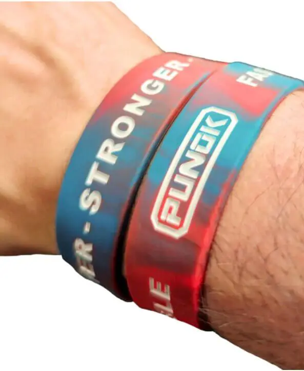 Rot-blaues Silikonarmband 19mm-Punok