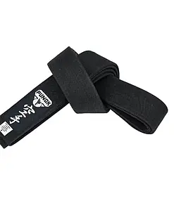 Schwarzer Gürtel Kata Punok