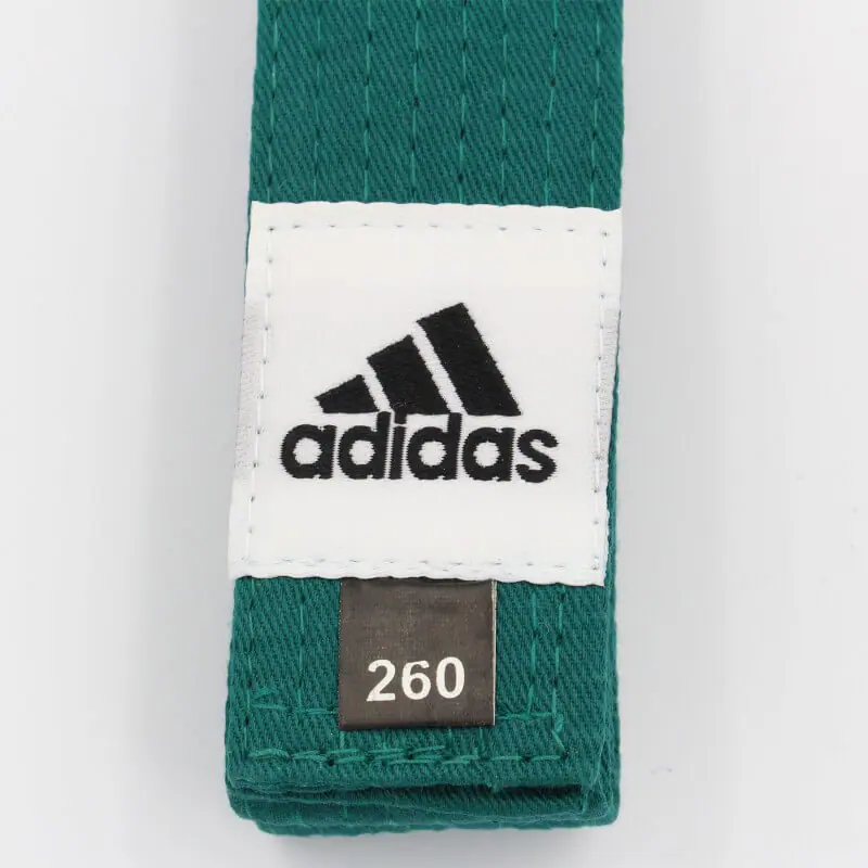 gürtel-club-von-karate-adidas-grün