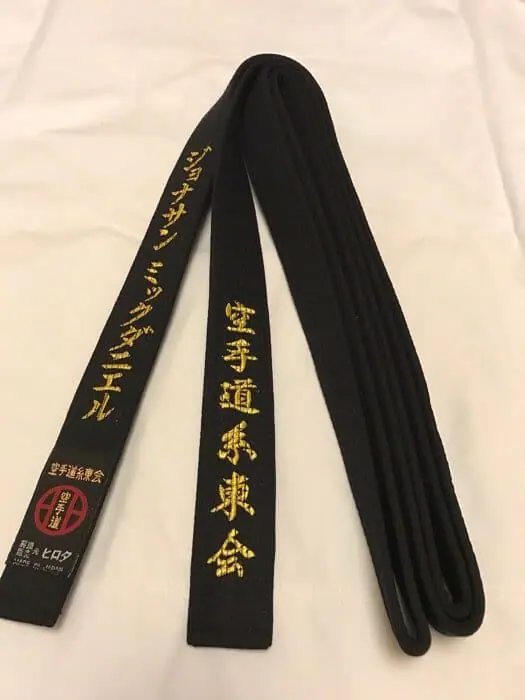 Karate-Schwarzgurt HIROTA 100% Baumwolle