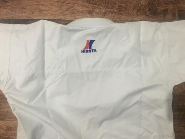 Karate-Gi Hirota TSUBASA Evolution 1 - Kumite - nach Maß 5 karate-gi-hirota-tsubasa-kumite-veste-dos