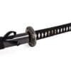 katana-mit-scharfer-klinge-und-einer-holzscheide-griff