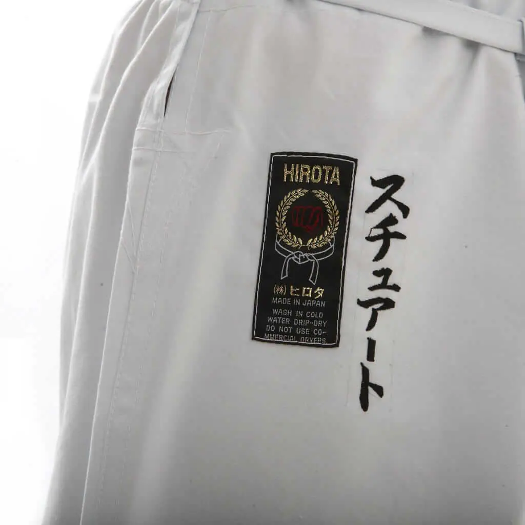 Karate-Gi Hirota TAKUMI for KATA - nach Maß 10 kimono a-karate-gi-hirota-broderies-hose