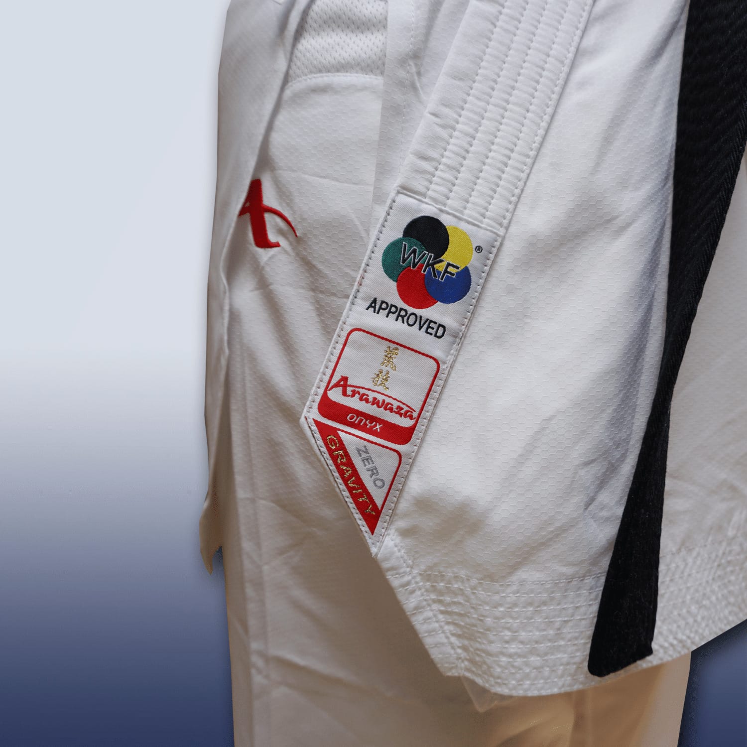 Karateanzug Arawaza Onyx Zero Gravity - WKF 7 kimono-karate-gi-arawaza-onix-zero-gravity-zoom-etiquette