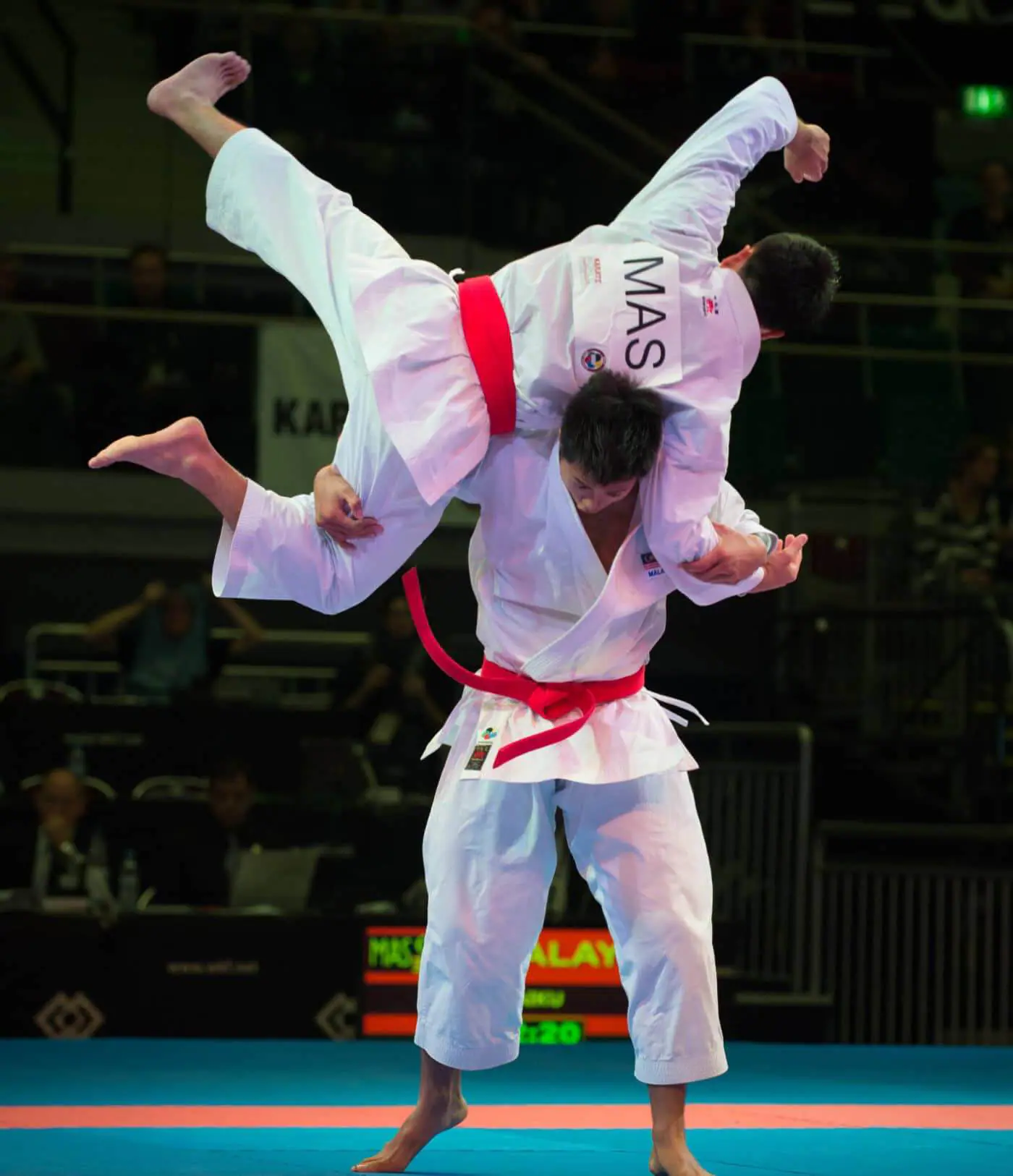 Karateanzug Shureido New Wave 3 9 kimono-karateanzug-gi-shureido-new-wave-3-wkf-approved-application-kata-1