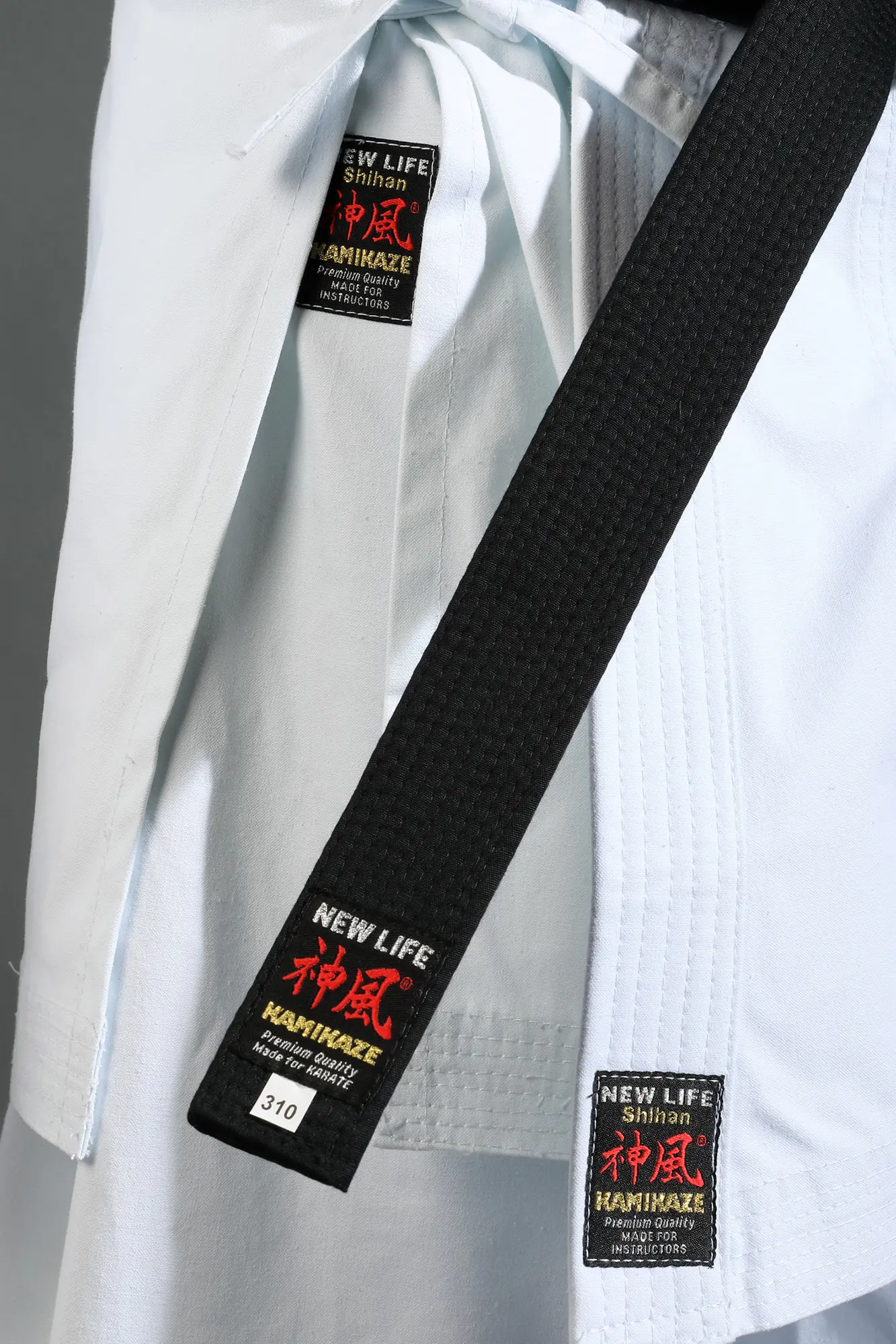 Karateanzug Kamikaze New Life Shihan - Premium Quality 8 kimono-karateanzug-kamikaze-new-life-shihan-etikette-jacke
