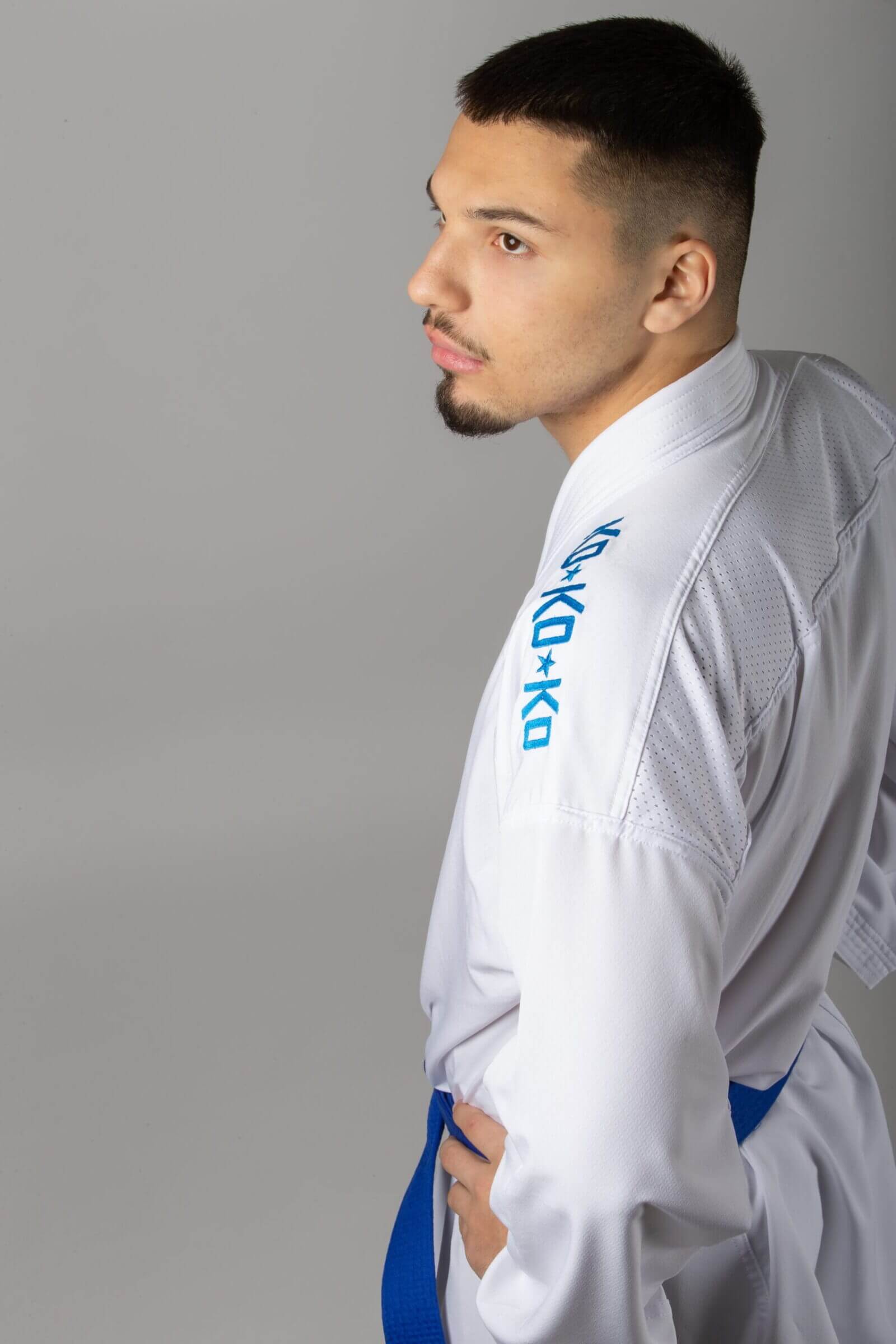 Karateanzug Ko Italia Space - Premiere League (rot und blau) WKF 5 kimono-karateanzug-ko-italia-space-premiere-league-wkf-logo