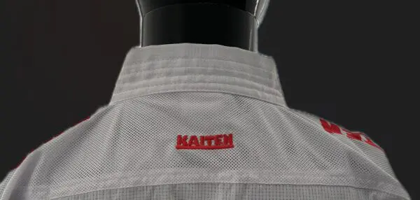 kimono-karateanzug-kumite-kaiten-elite-line-hiyaku-rot-wkf