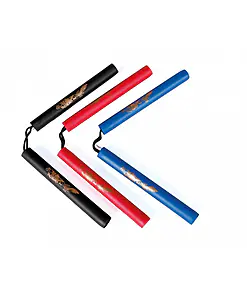 Nunchakus aus Schaumstoff mit Seil