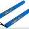 nunchakus-aus-schaumstoff-mit-blauem-seil