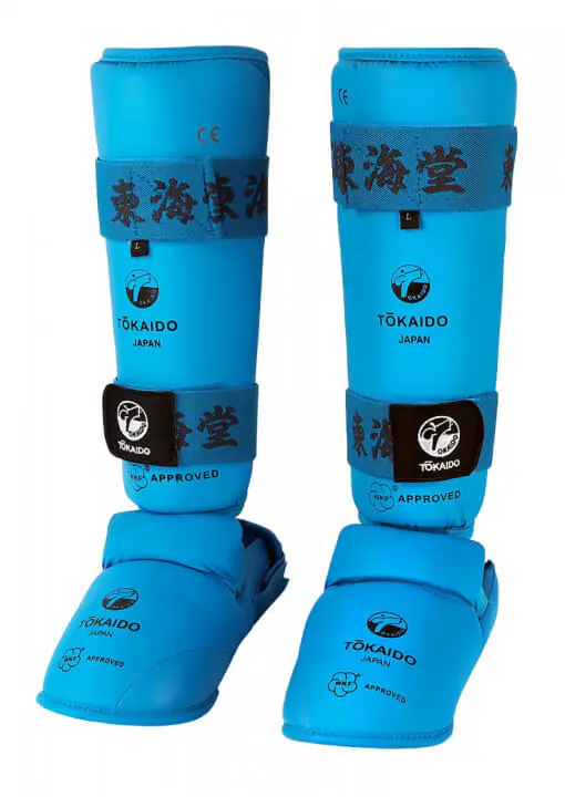 schienbeinschoner-von-karate-tokaido-kanji-wkf-blau