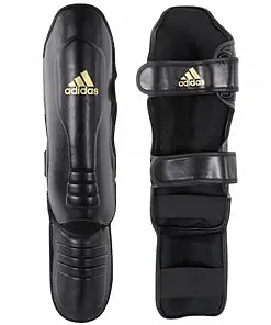 Adidas Schienbein- und Fußschützer