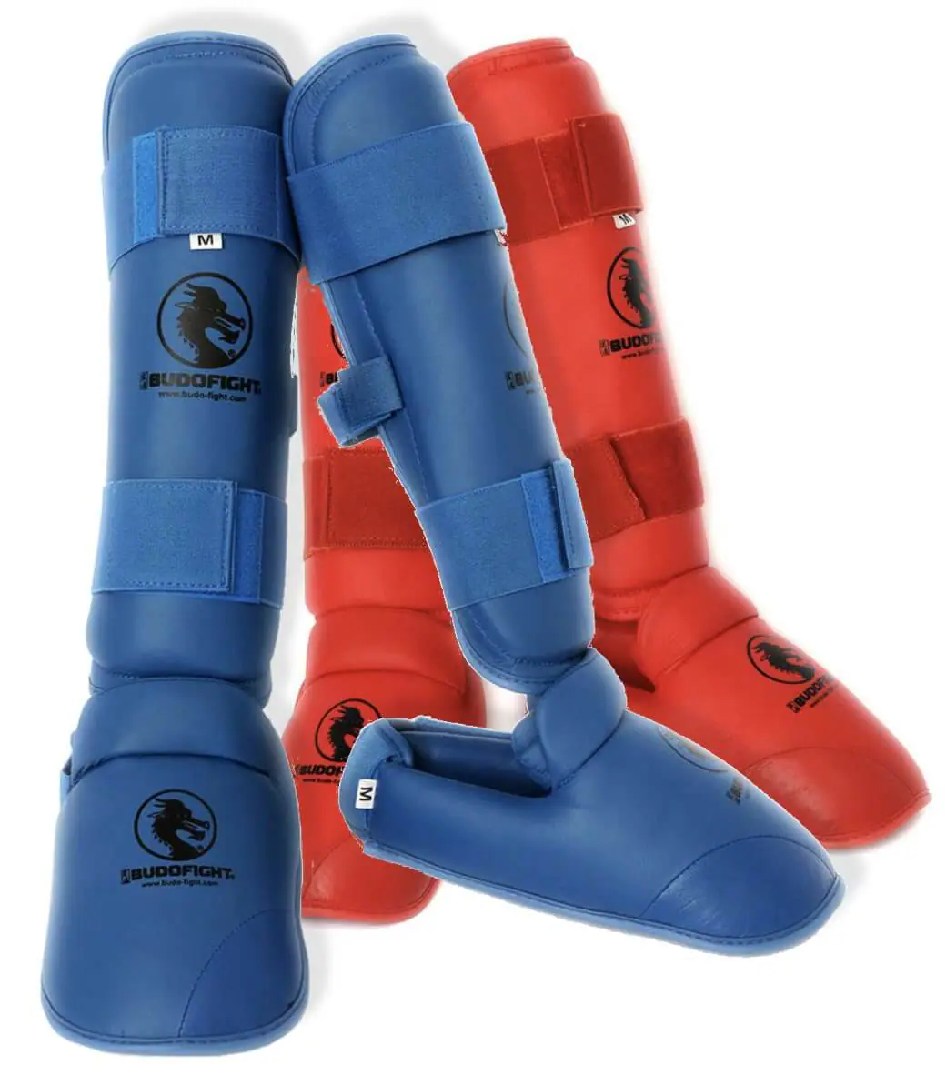 Karate Schienbein- und Fußschützer BUDO-FIGHT - blau oder rot abnehmbar-rot-oder-blau
